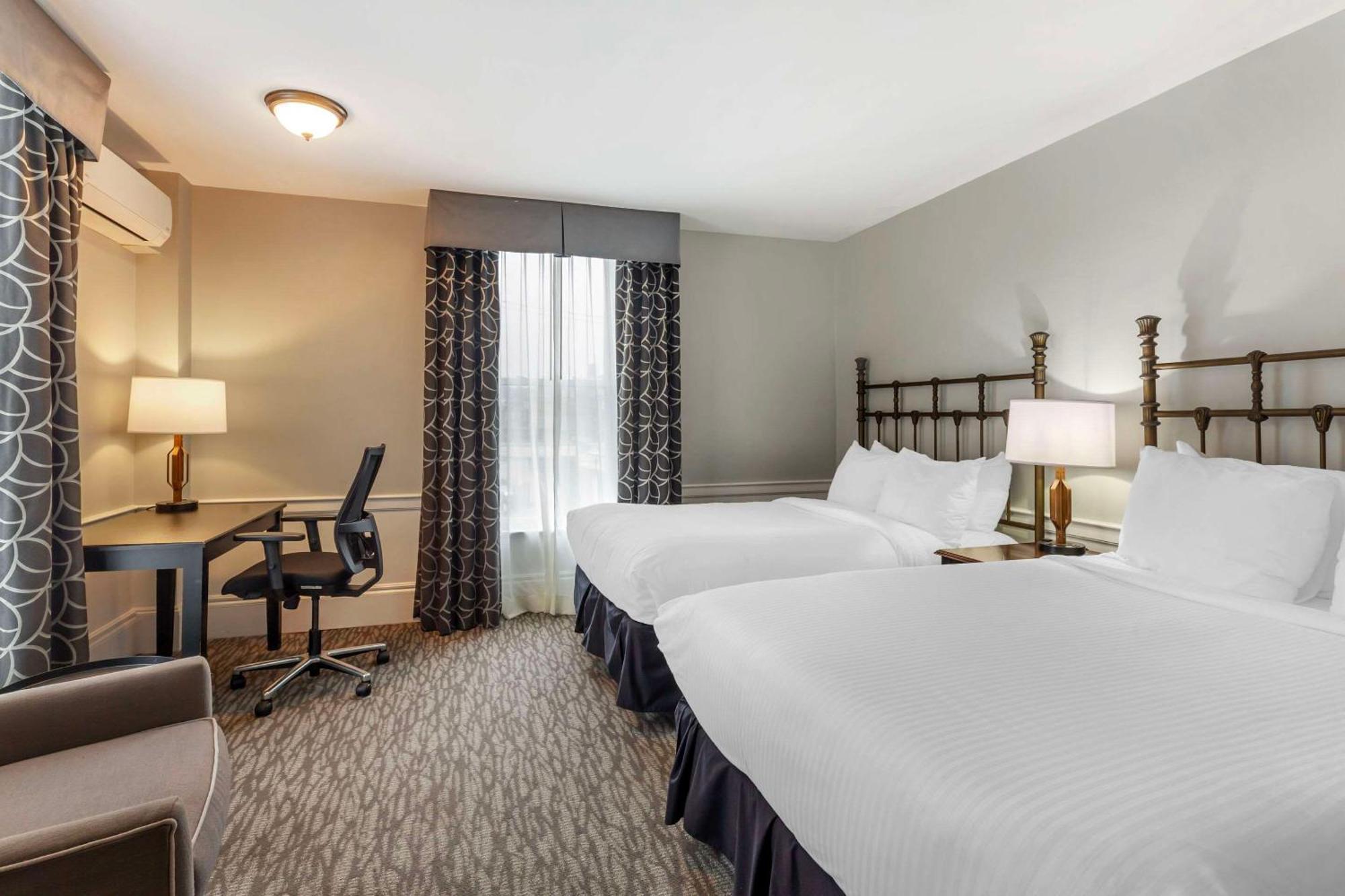 Essex Street & Suites, Ascend Collection Newburyport