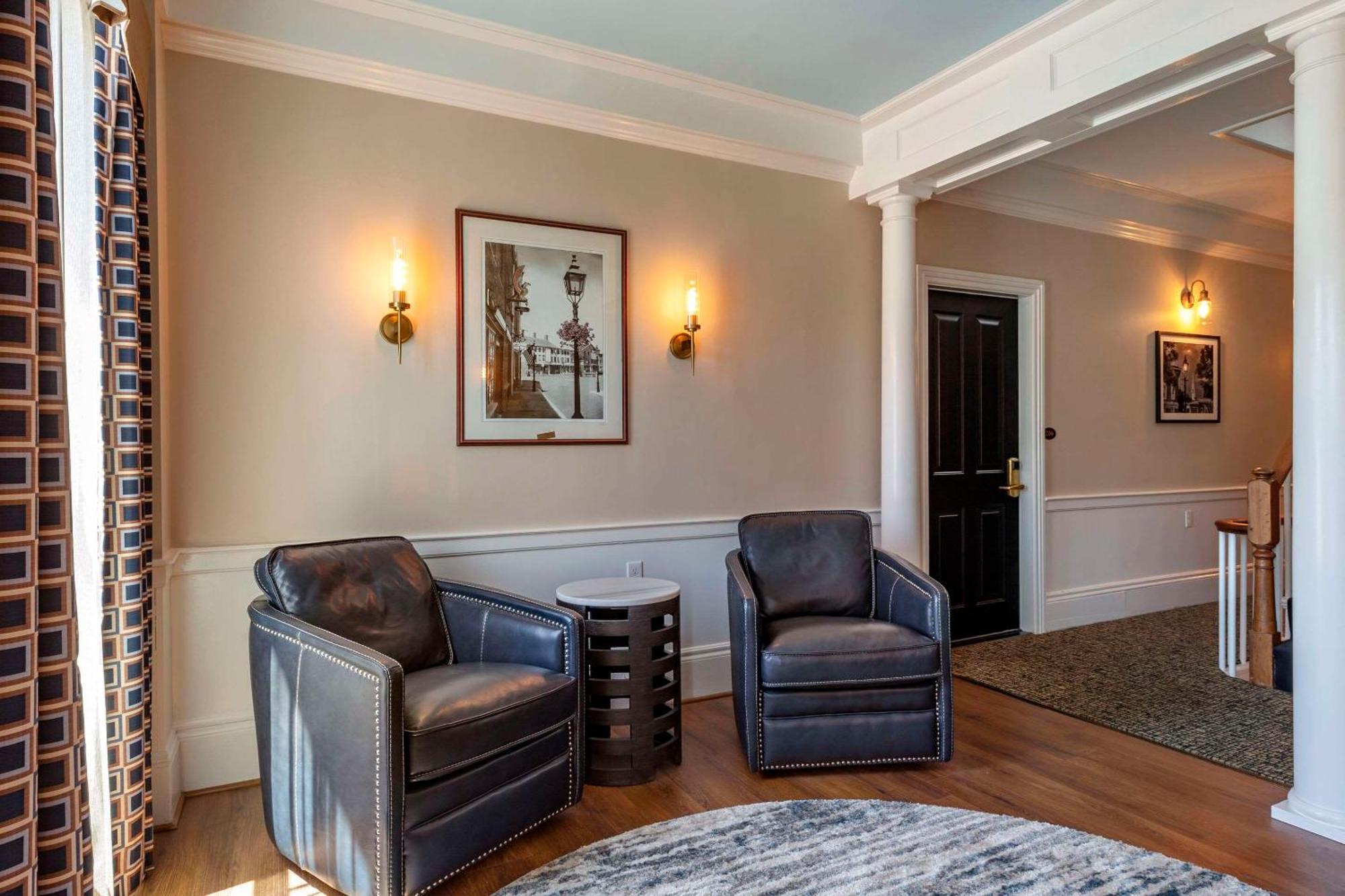 Hotel Essex Street & Suites, Ascend Collection Newburyport